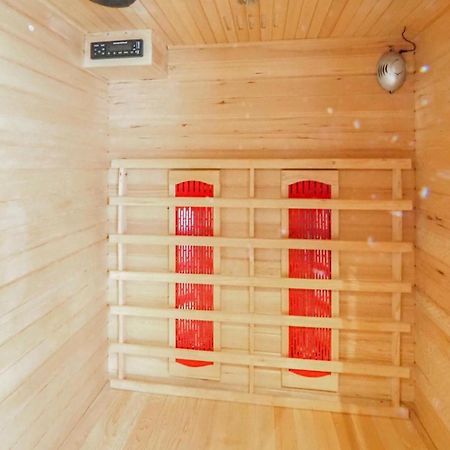 Cozy Apartment In Hinterweidenthal With Sauna Exterior photo